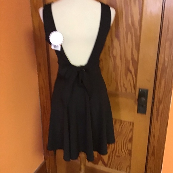 NWT Soprano Black Plunging Sexy Fit & Flare Dress - Picture 14 of 14